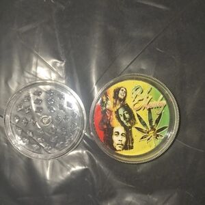 Bob Marley Grinder
